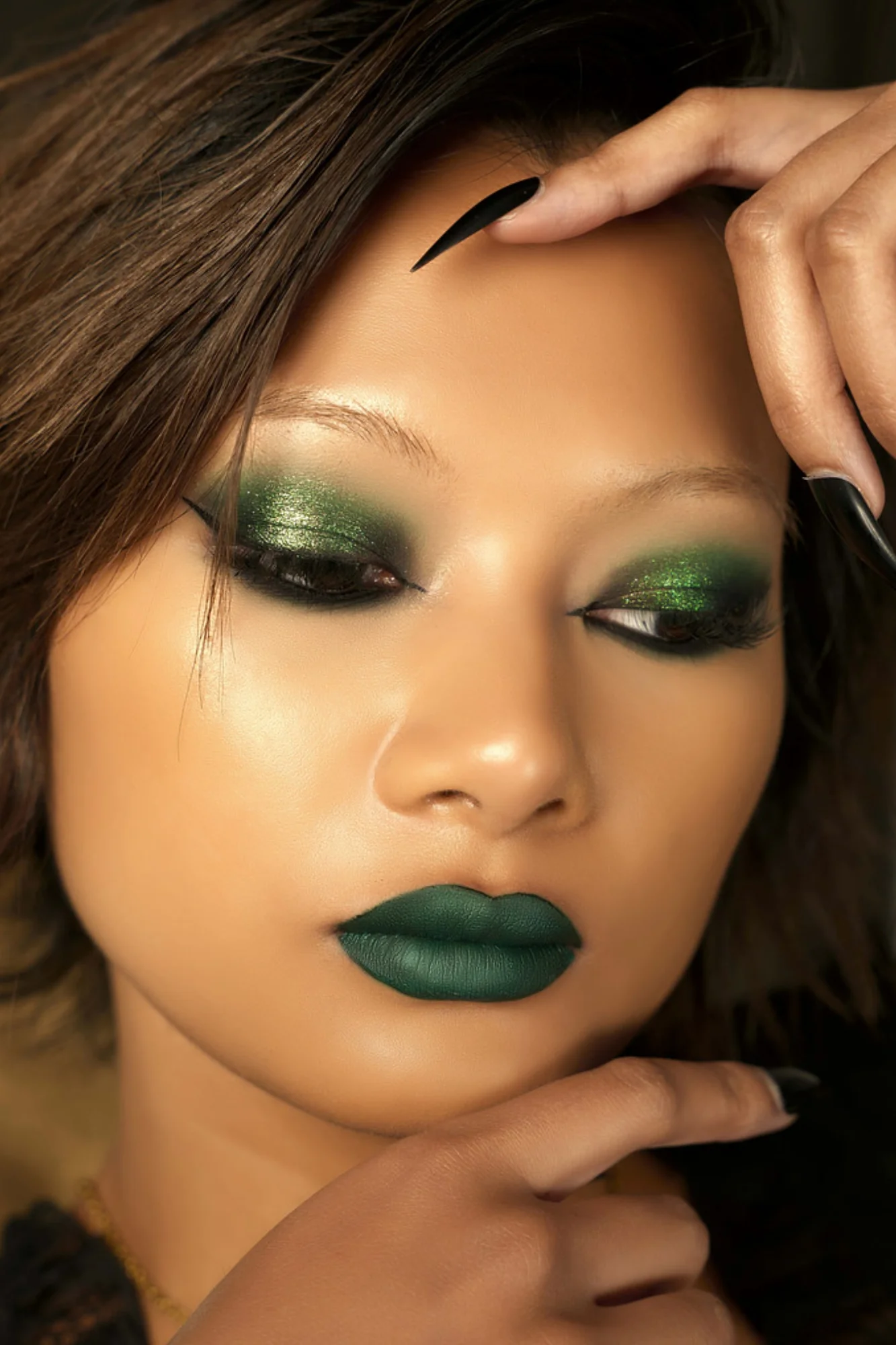 Apothecary Of Colour Pressed Powder Palette - Image 3