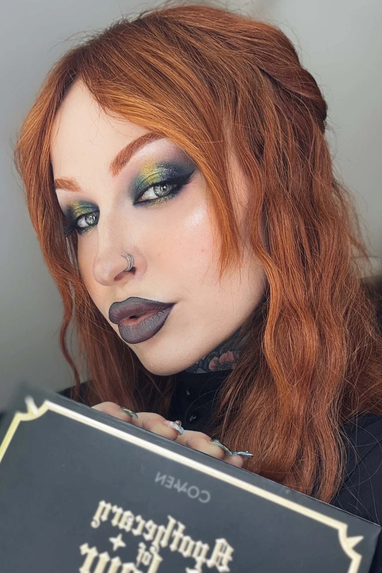 Apothecary Of Colour Pressed Powder Palette - Image 5