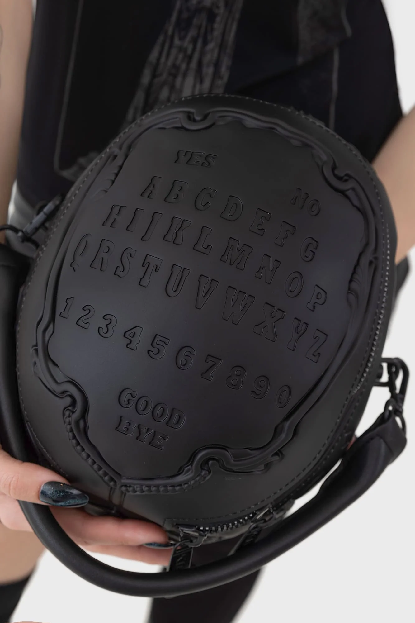 Contact The Dead Skull Handbag - Image 3