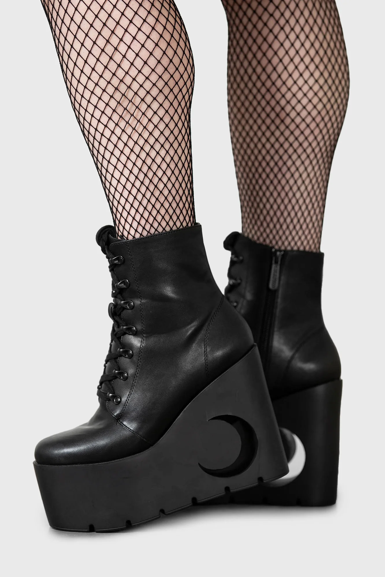 Crescent Boots - Image 4