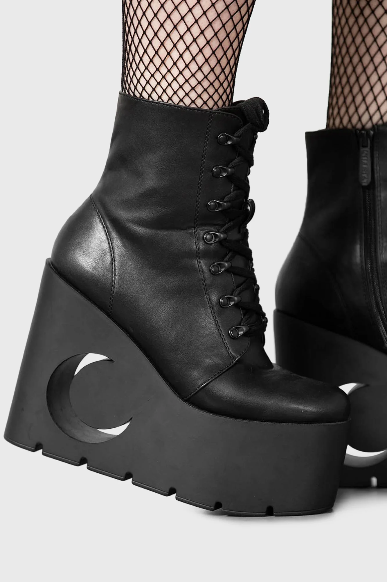 Crescent Boots - Image 5