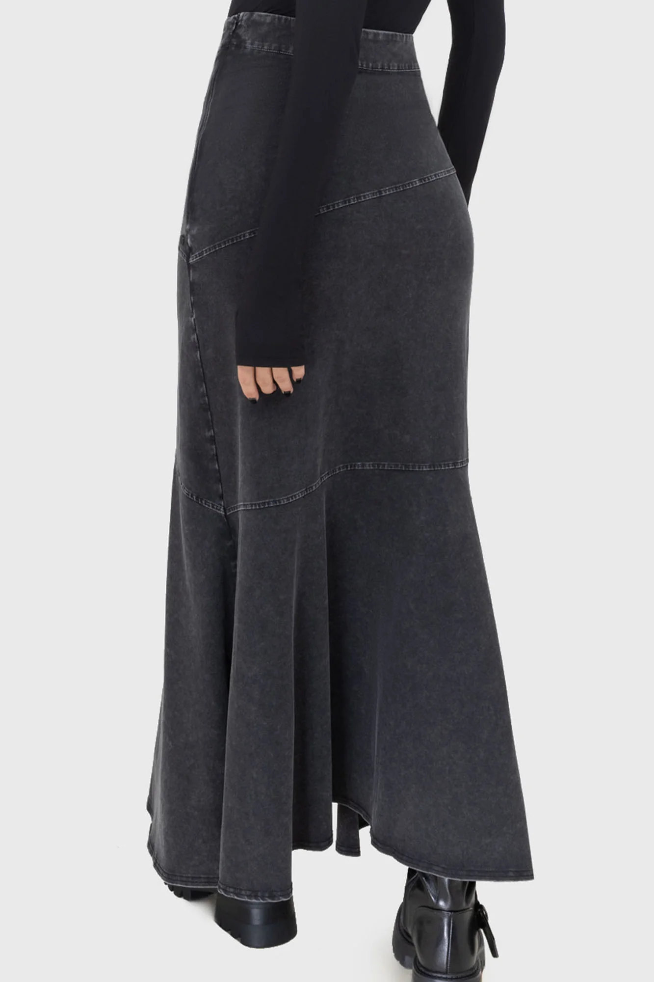 Dark Age Skirt - Image 3