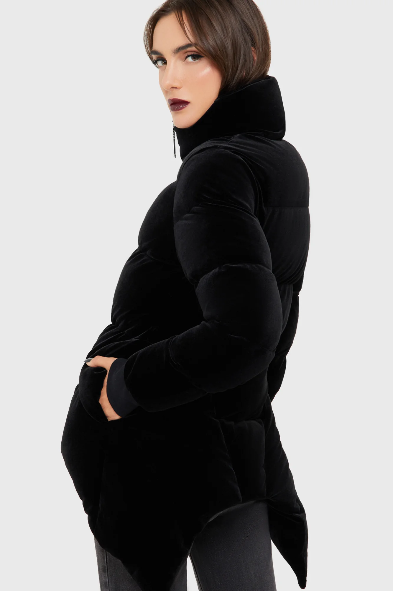 Deadliest Nightvelvet Puffer Coat [BLACK] - Image 4