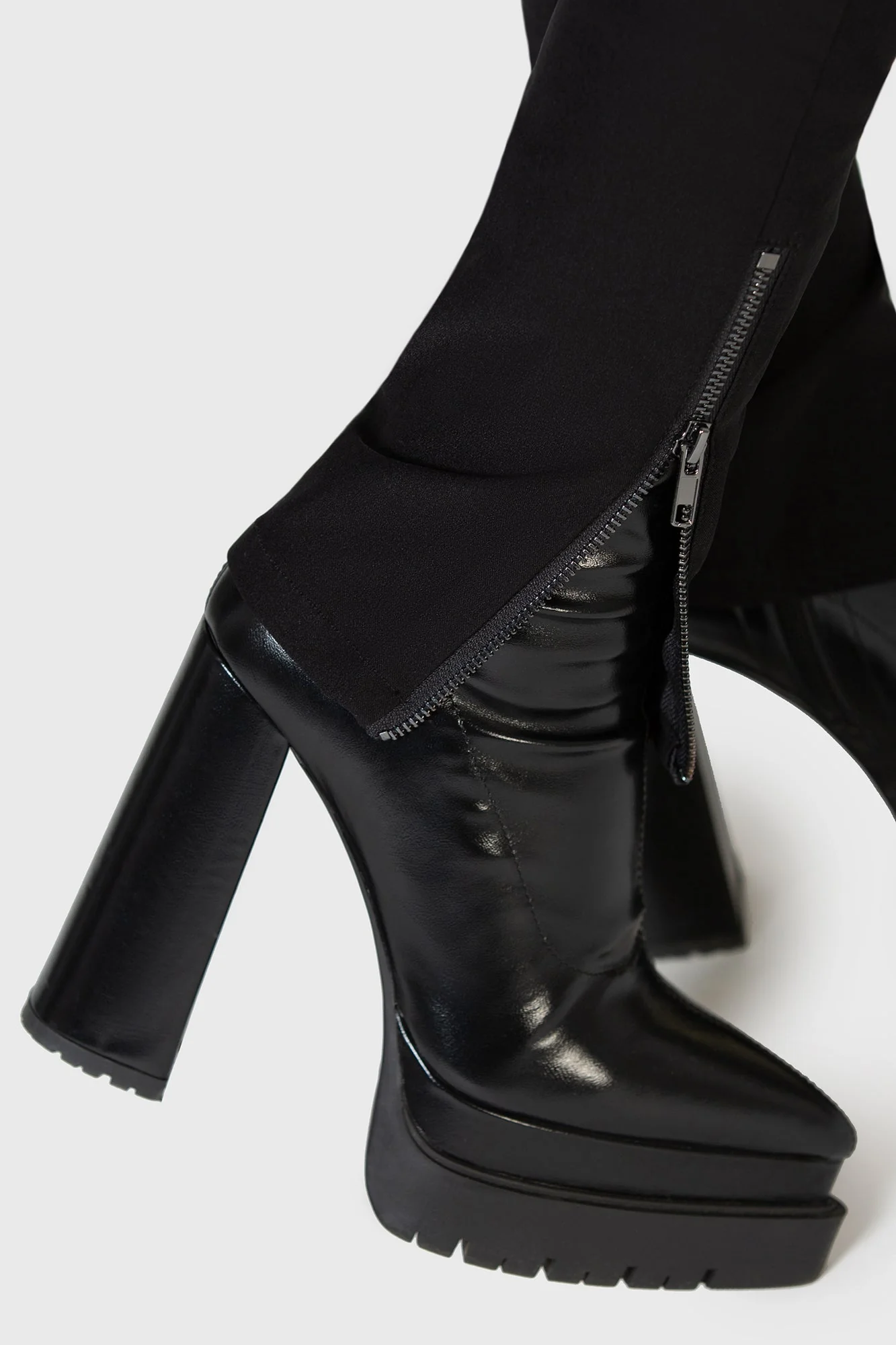 Strange Vanity Trousers - Image 3