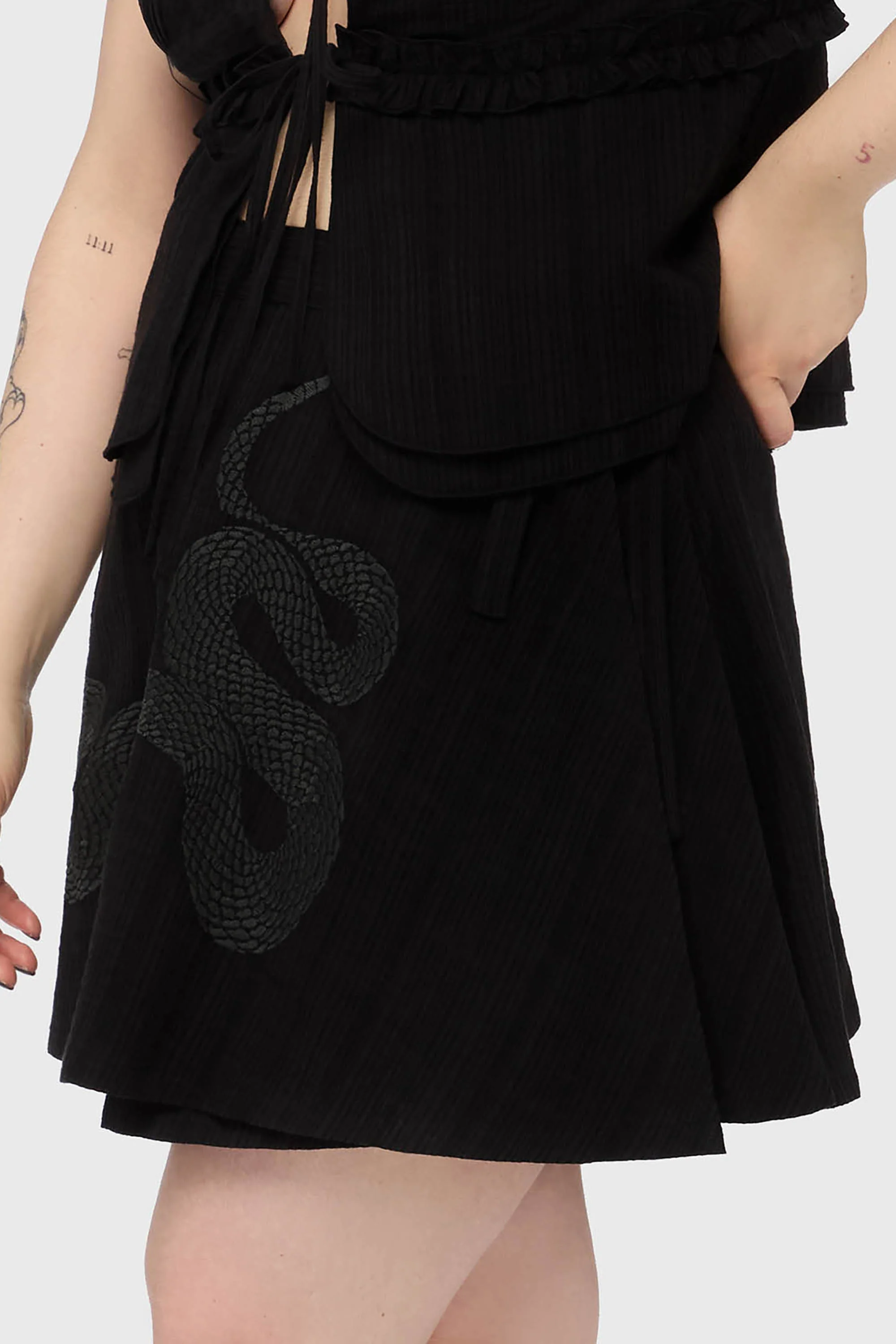 The Hollow Embroidered Mini Skirt - Image 5